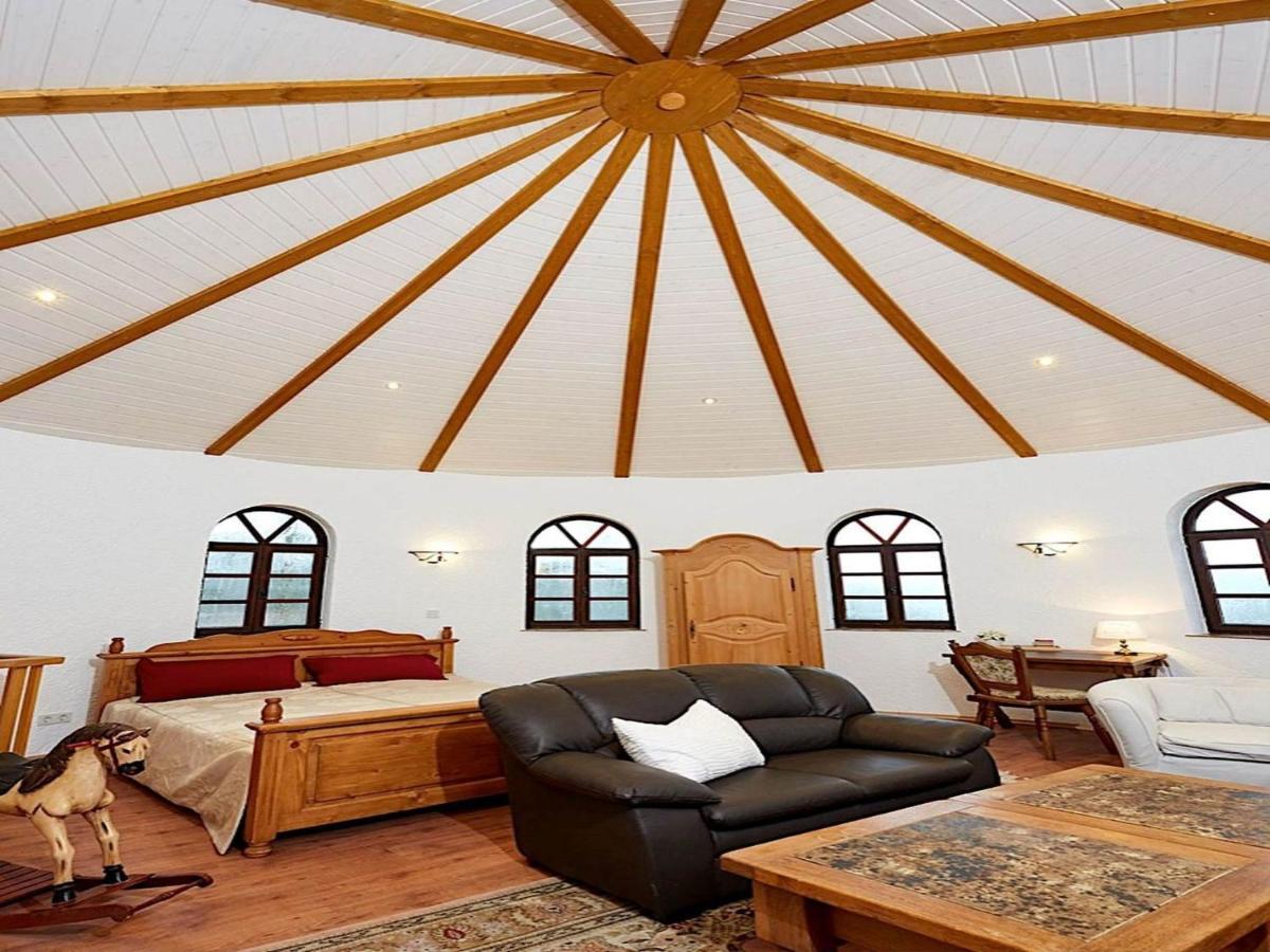 Cosy Holiday Home In Strotzb Sch With Sauna Strotzbüsch Екстериор снимка